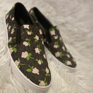 Michael Kors sneakers🌸
